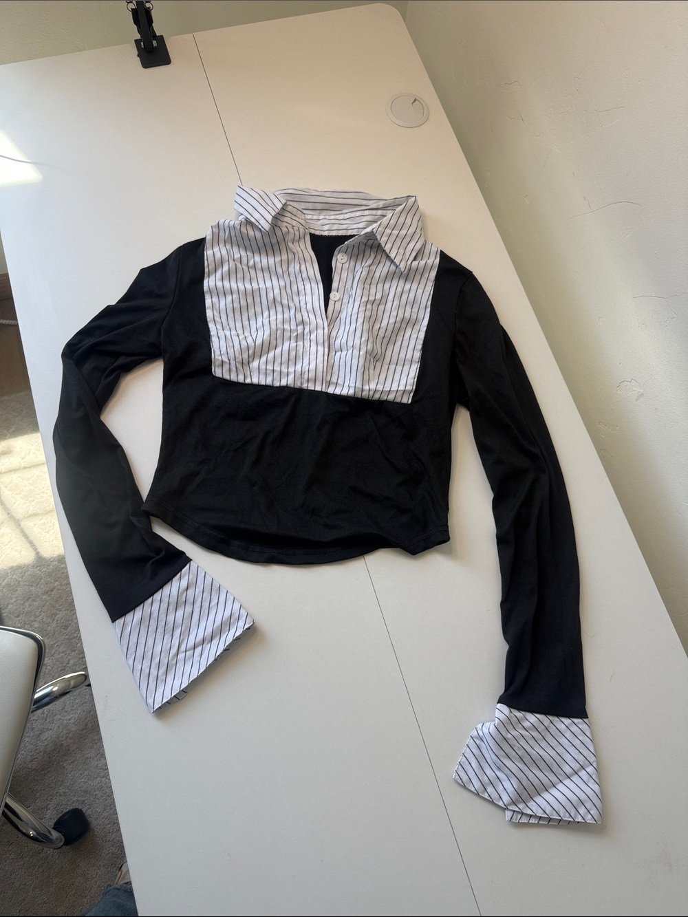 SHEIN Black Long Sleeve Top with White Pinstripe Collar & Cuffs